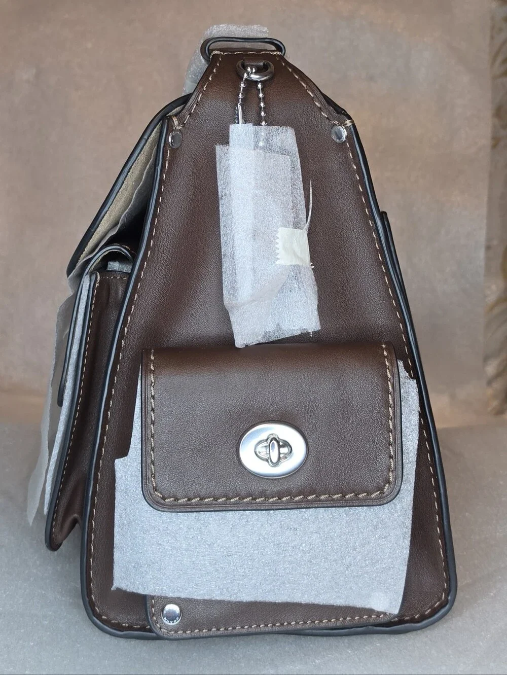 COACH CARGO TURNLOCK TABBY 36